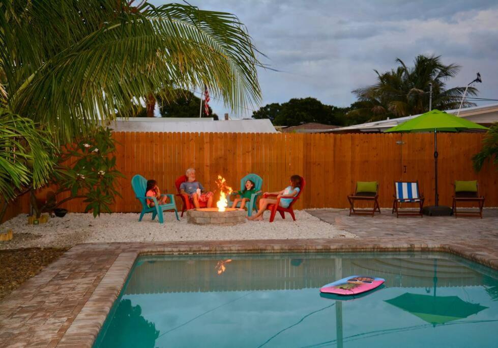 Tropical Retreat Near Beaches, Cruise Terminals Merritt Island ภายนอก รูปภาพ