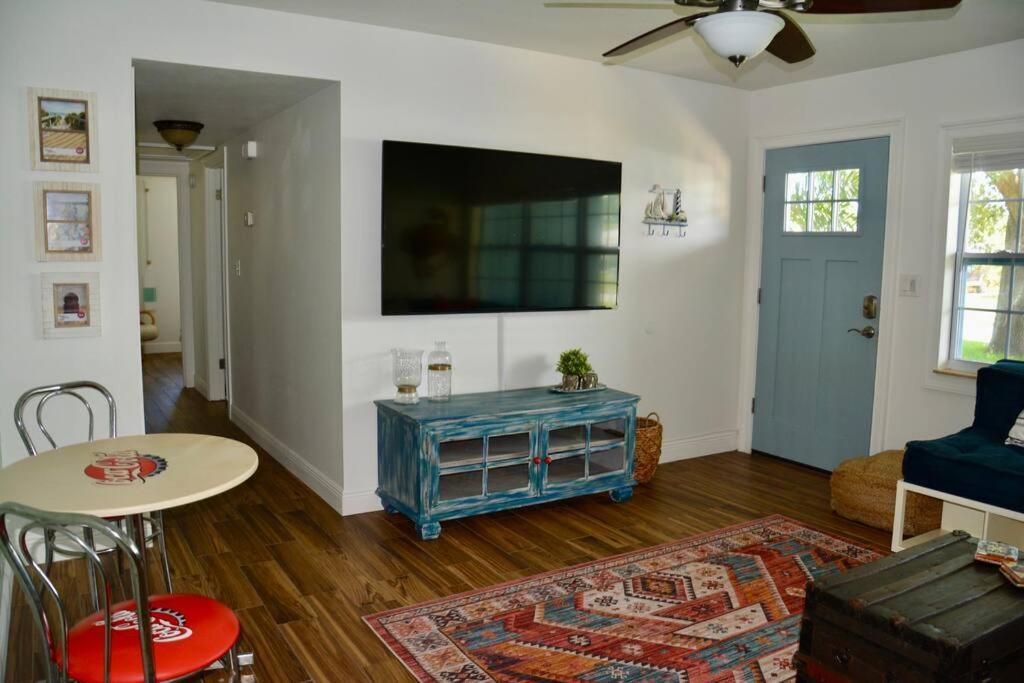 Tropical Retreat Near Beaches, Cruise Terminals Merritt Island ภายนอก รูปภาพ